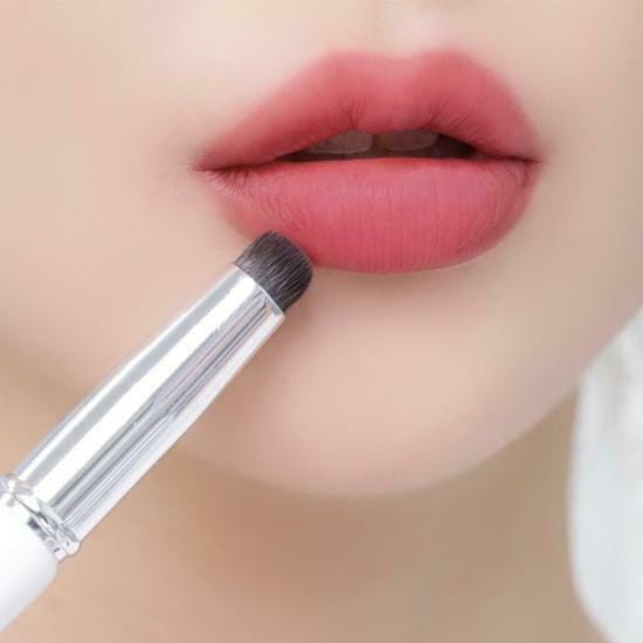 Cosmetics Fillimilli | Fillimilli Portable Over Lip Brush 932