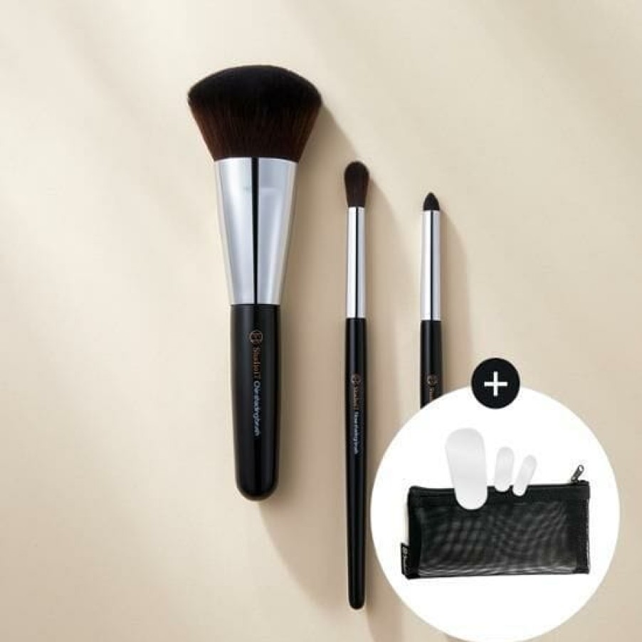 Cosmetics Studio17 | Studio17 Contouring Brush Set